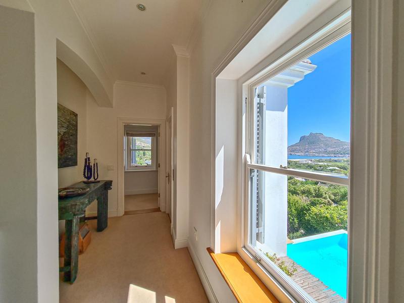 To Let 4 Bedroom Property for Rent in Hout Bay Western Cape